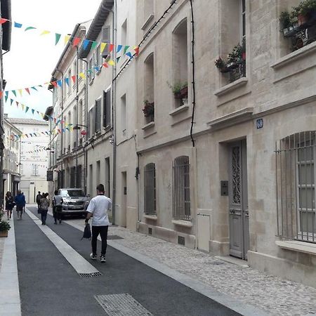 Le 4Bis Leilighet Avignon Eksteriør bilde